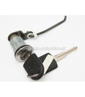 serratura porta Hyundai - 8190631710