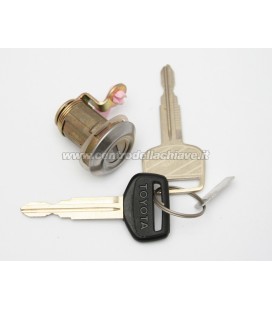 serratura porta sinistra Toyota - 6905260140