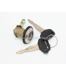 serratura porta sinistra Toyota  - 6905232090