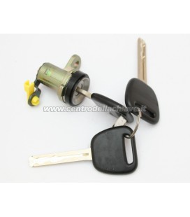 serratura porta destra Toyota - 6905160060