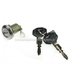 serratura porta destra Mitsubishi L300 - MB541584