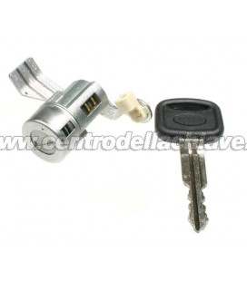 serratura porta sinistra Hyundai - 8199028A00